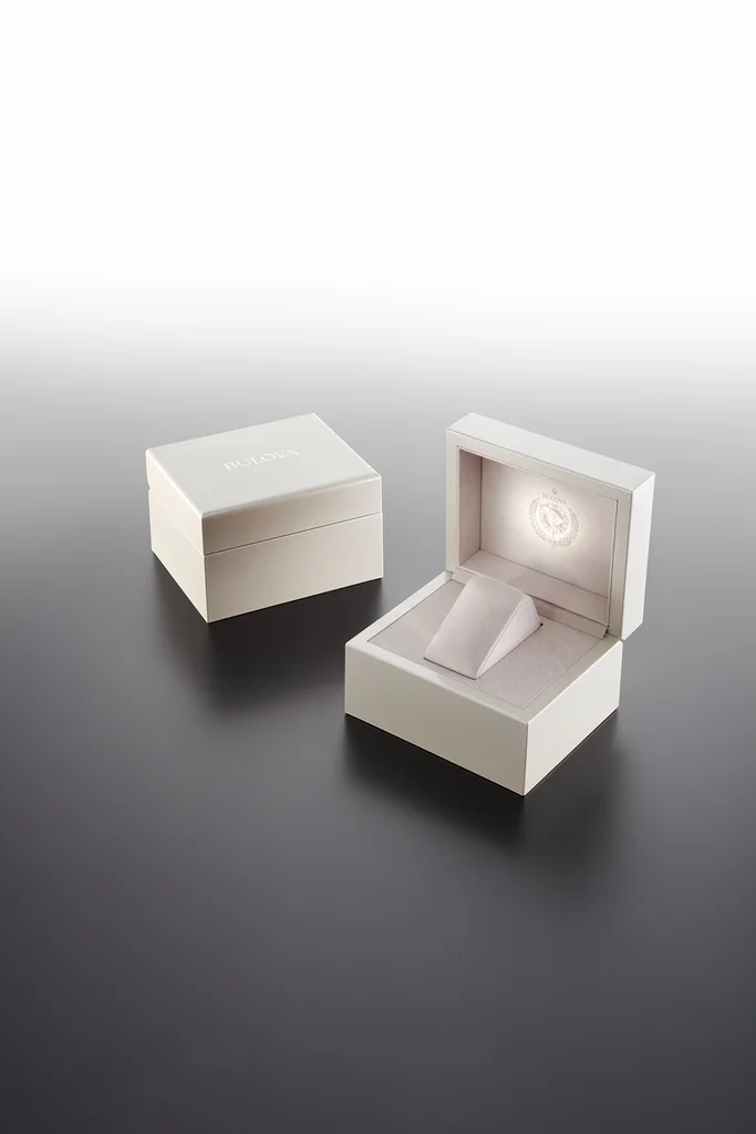 Bulova: Archive watch box produced by Casadevall Group.