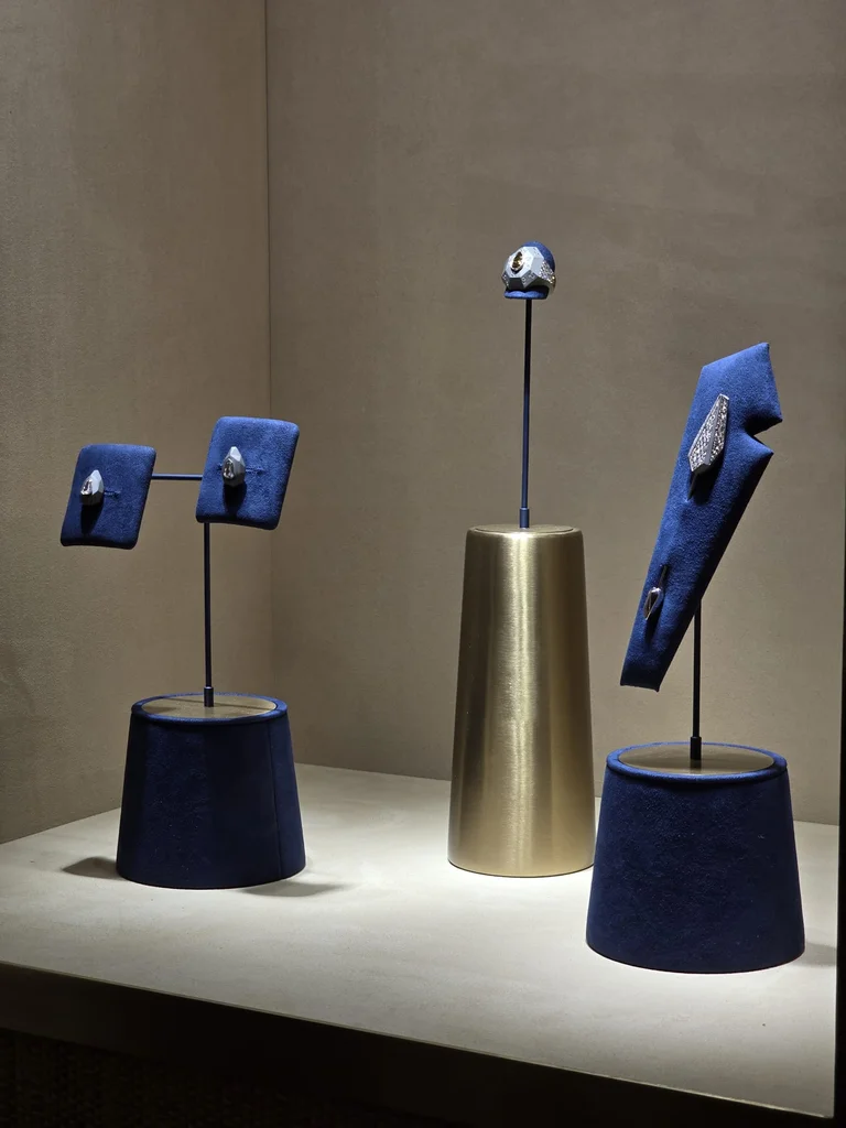 Couture produced by Casadevall Group.