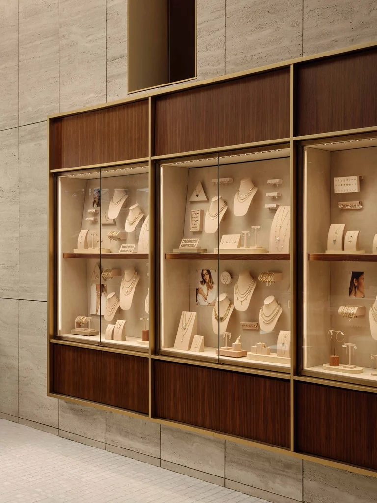 Korman Creative project produced by Casadevall Group.