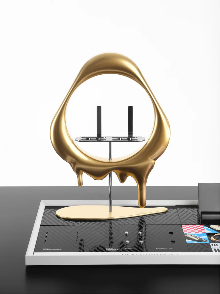 IQOS: display produced by Casadevall Group.