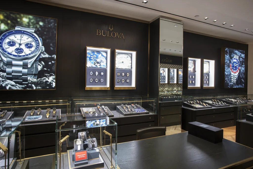 Citizen: concept store at New York, 5th Avenue produced by Casadevall Group.