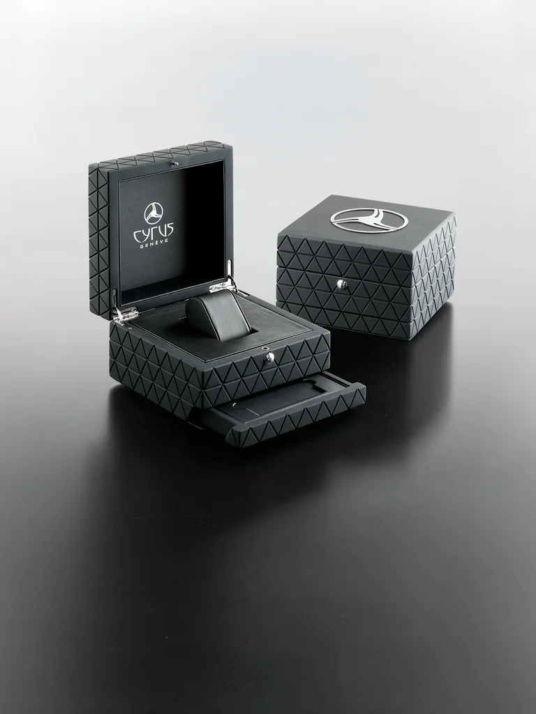 Cyrus Genève: Watch box produced by Casadevall Group.